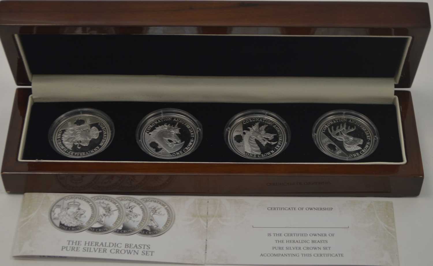 Lot 879 - Royal Mint, United Kingdom: The Heraldic Beasts pure silver crown set