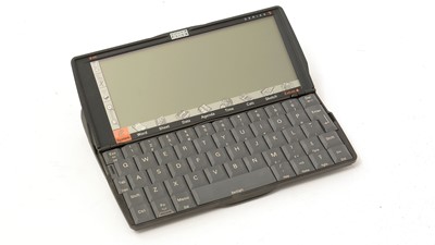 Lot 991 - A Psion Series 5 hand-held computer.