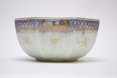 Lot 910 - Wedgwood Butterfly lustre bowl