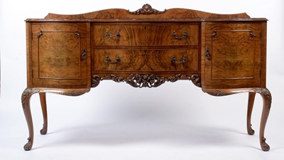 Lot 1102 - Attributed to Epstein: A mid 20th Century Queen Anne style burr walnut 10 piece dining suite