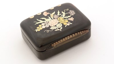 Lot 297 - A 19th Century Continental tortoiseshell snuff box.
