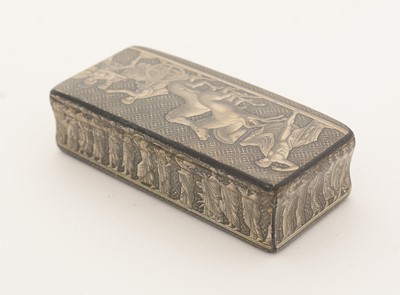 Lot 316 - An early 19th Century Scottish Mauchline ware snuff box.