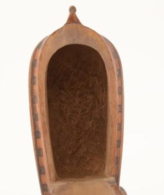 Lot 337 - A 19th Century treen snuff box.