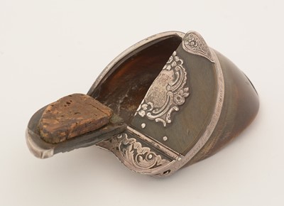 Lot 339 - An early Victorian silver-mounted red deer hoof snuff box.