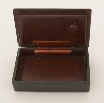 Lot 365 - An early 19th Century Continental lacquered papier-maché snuff box.