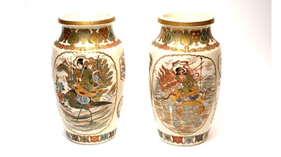 Lot 880 - Pair Satsuma vases