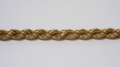 Lot 134 - A 9ct yellow gold chain necklace