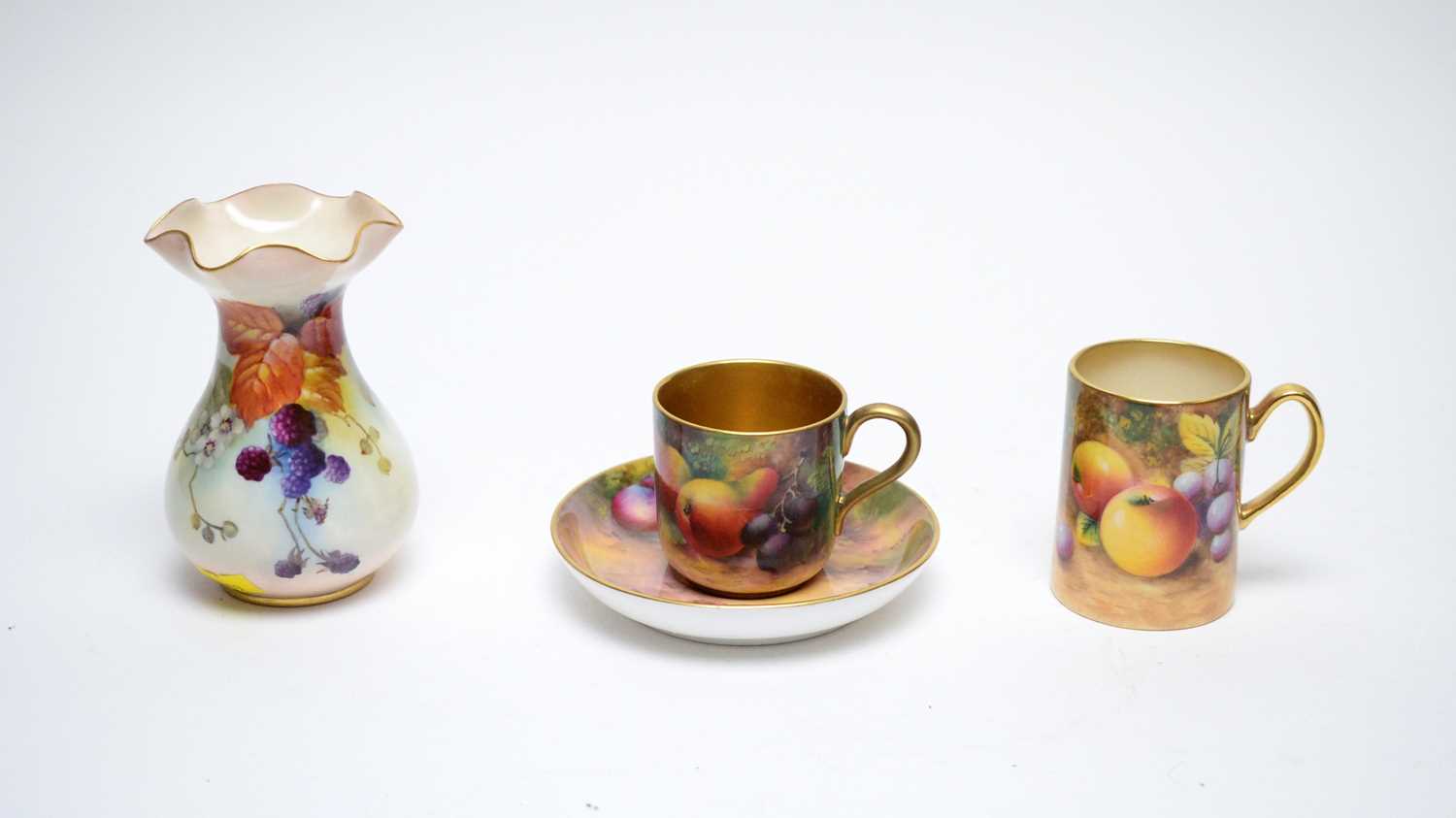 Lot 900 - Royal Worcester vase, coffee cup and saucer and mug