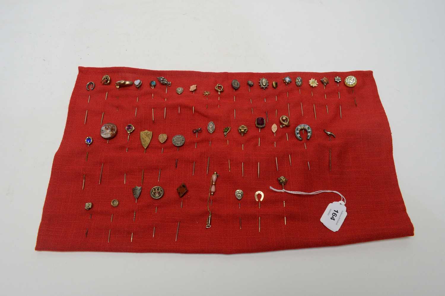 Lot 164 - A collection of 19th Century and later tie pins