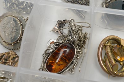 Lot 163 - A collection of pendants, brooches and fobs