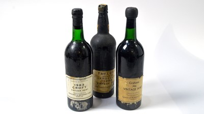 Lot 771 - Three bottles of Vintage Port