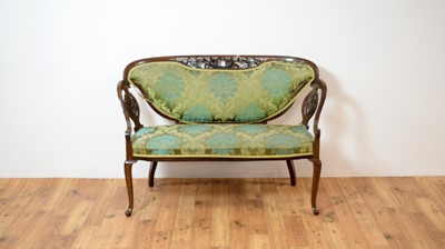 Lot 60 - An early 20th Century Edwardian two seater sofa / settle