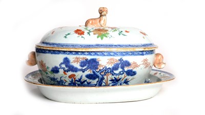 Lot 860 - Chinese Famille Verte tureen and cover and dish
