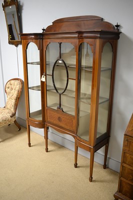 Lot 82 - An early 20th Century Edwardian inverted breakfront china display cabinet