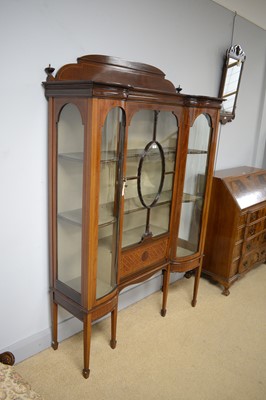 Lot 82 - An early 20th Century Edwardian inverted breakfront china display cabinet