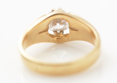 Lot 495 - A single stone diamond ring