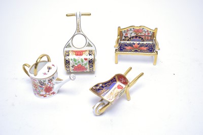 Lot 412 - Selection of paperweights by Royal Crown Derby; and a Coalport 'Keepers Cottage'.