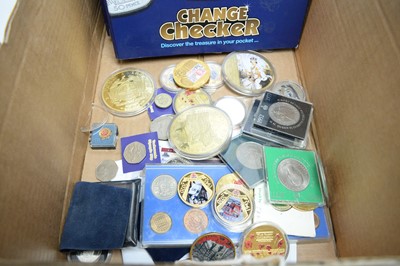 Lot 208 - A collection of cased and loose coins.