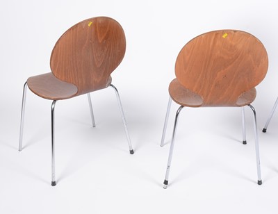 Lot 78 - After Arne Jacobsen for Fritz Hansen - Ant Chair -  a set of  eight retro vintage dining chairs