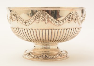 Lot 49 - A late Victorian silver circular rose bowl