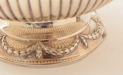 Lot 49 - A late Victorian silver circular rose bowl