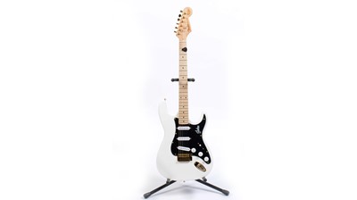 Lot 124 - Stratocaster style guitar