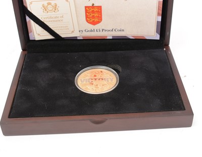 Lot 540 - The 70th Anniversary of VE Day Guernsey £5 gold proof coin