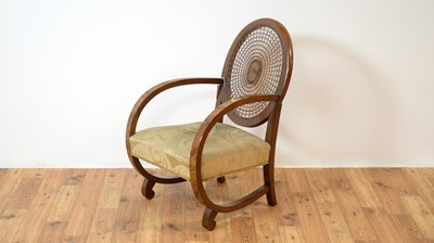 Lot 33 - An Art Deco walnut bergere chair