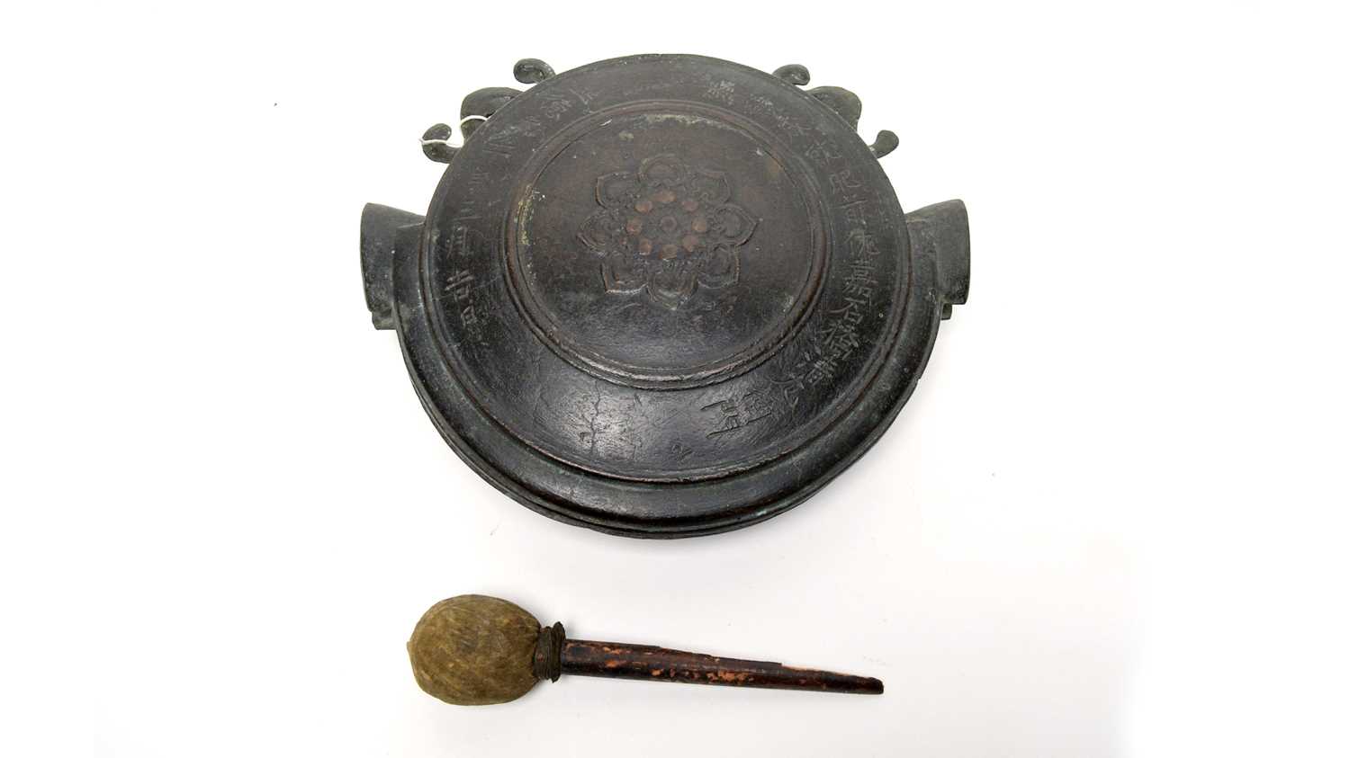 790 - Chinese bronze Buddhist gong and beater