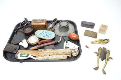 Lot 251 - Assorted collectibles