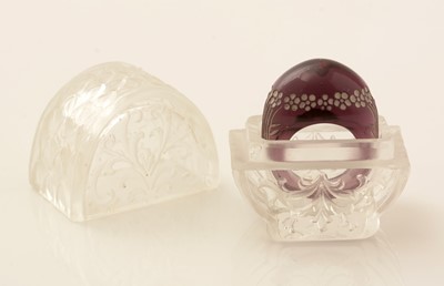 Lot 510 - Art Deco Ingrid glass ring and box