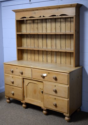 Lot 16 - A 20th Century pine kitchen dresser