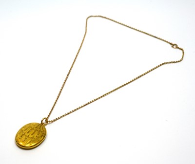 Lot 220 - A 15ct yellow gold locket pendant