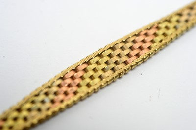 Lot 138 - A 9ct yellow gold three coloured gold bracelet