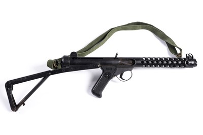 Lot 56 - A deactivated Sterling Mk4 9mm sub-machine gun