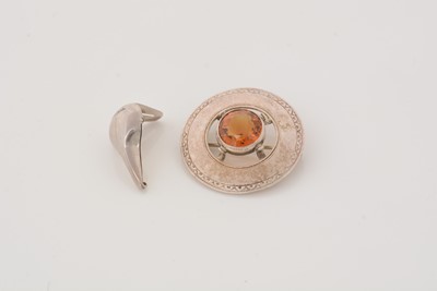 Lot 406 - A Scottish provincial silver brooch; together with a rare miniature hanging oil lamp