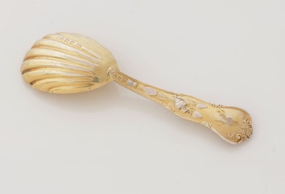 Lot 167 - A Victorian silver parcel-gilt caddy spoon