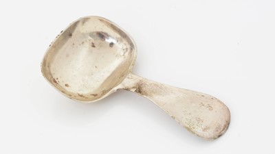 Lot 208 - An early Victorian silver Scottish provincial caddy spoon