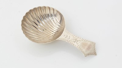 Lot 229 - A George III silver caddy spoon