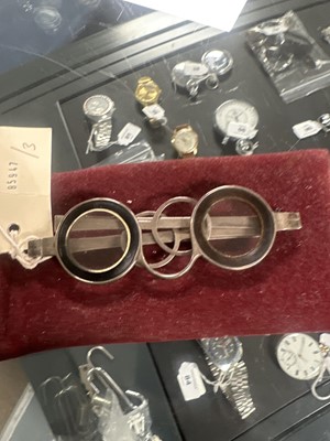 Lot 179 - A pair of late 18th Century silver Martin's Margins eyeglasses or spectacles