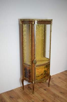 Lot 57 - A 20th Century French Louis XV style glazed china cabinet/vitrine