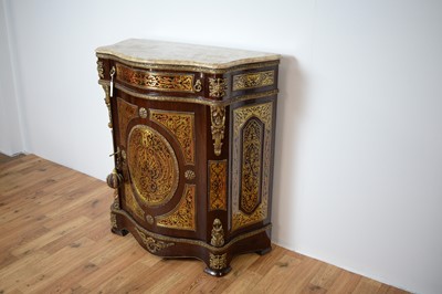 Lot 58 - A decorative 20th Century French faux marble top boulle serpentine cabinet