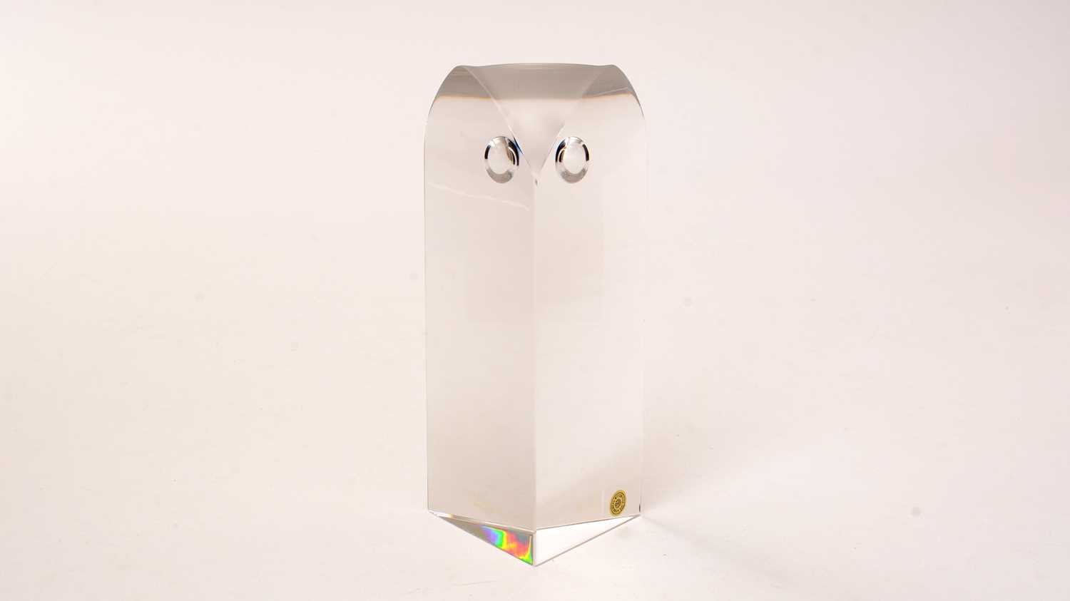 Lot 857 - Yan Zoritchak for Val St Lambert, Belgium: a clear glass stylized owl sculpture