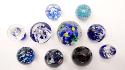 Lot 882 - A collection of 20th Century glass paperweights