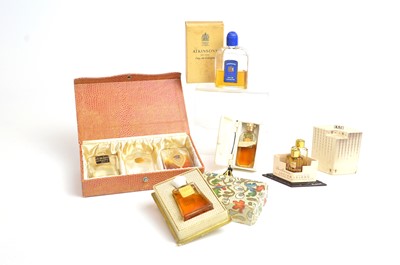Lot 154 - Late 1920s and 1930s perfumes