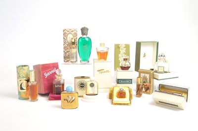 Lot 158 - 1950s and early 1960s perfume