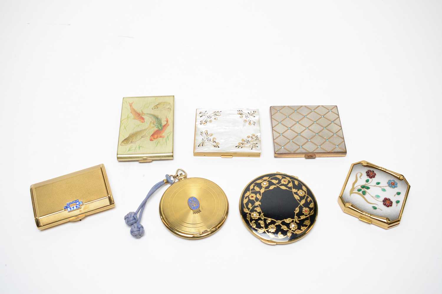 Lot 60 - 1940s jewelled powder compacts