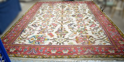 Lot 88 - A large Persian Islamic rug / carpet