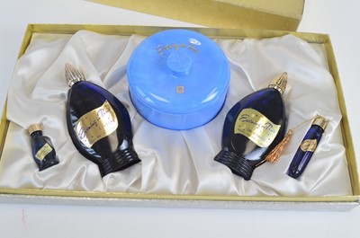 Lot 186 - A 1940s "An Evening in Paris" by Bourjois fragrance gift set