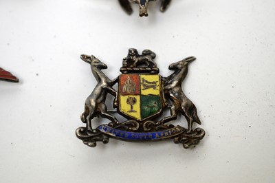 Lot 123 - A selection of military sweetheart brooches